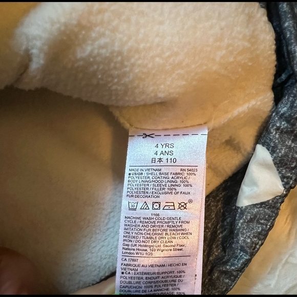 Baby Gap Girl’s jacket hearts pattern light grey - Picture 3 of 8